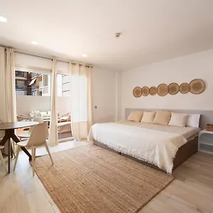 aparthotel-centric.topbarcelonahotels.com/